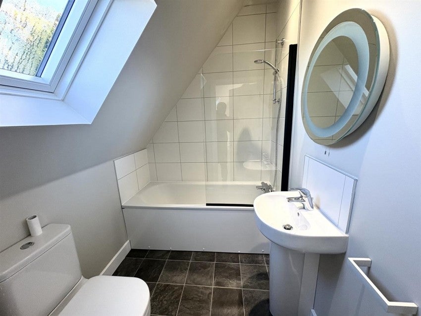 Flat Prospect Mews in Swindon