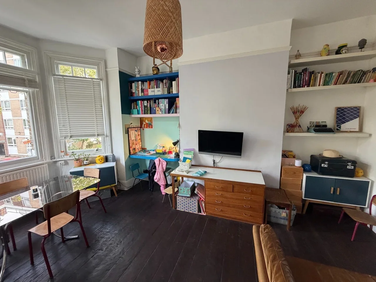 Flat Tierney Road in Greater London