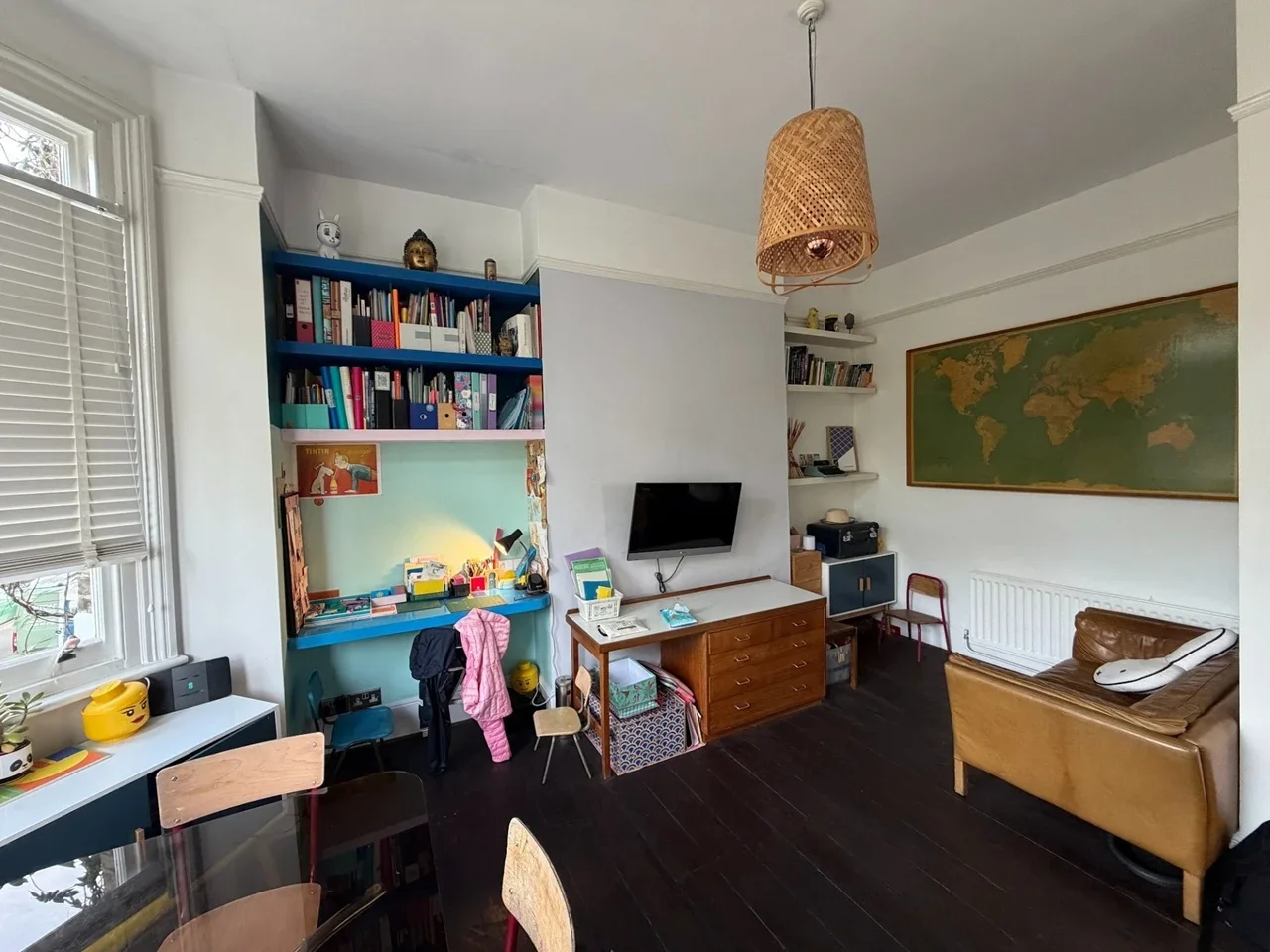 Flat Tierney Road in Greater London