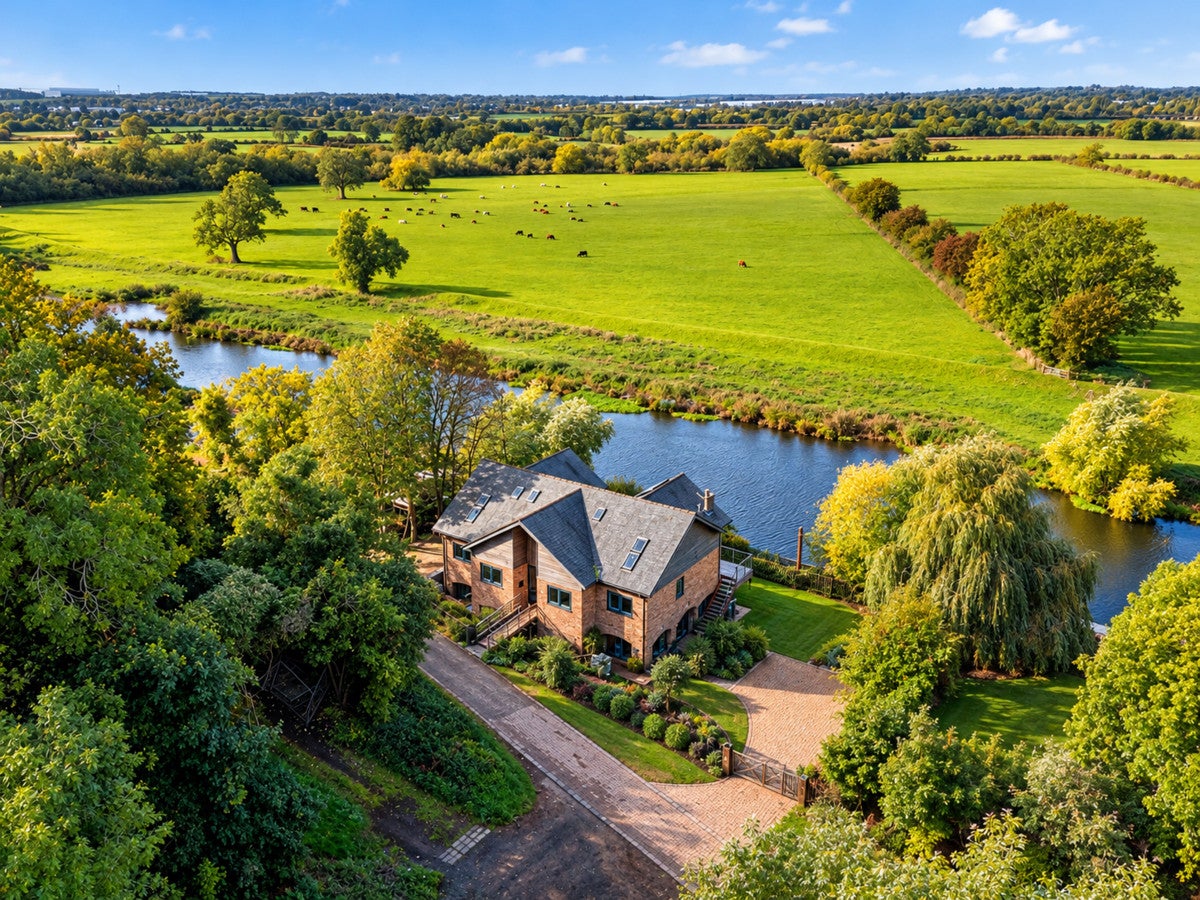 House Thorneywood Mount in Nottingham