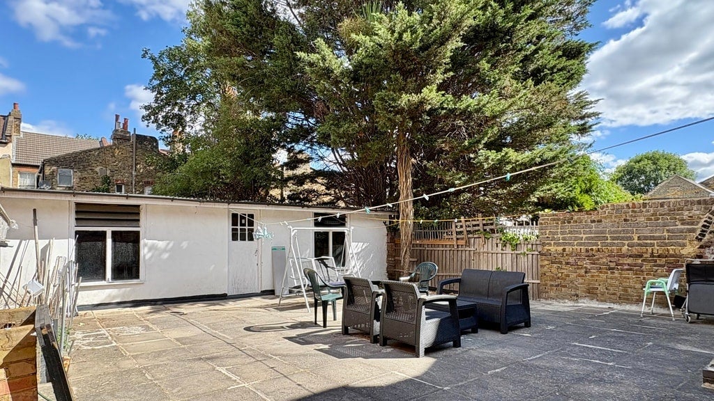 House Plashet Road in Greater London