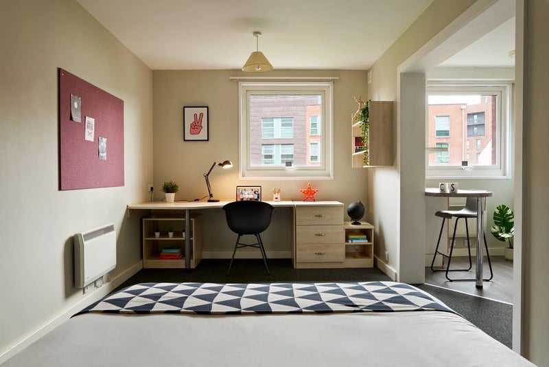 Room Alma Street in Sheffield
