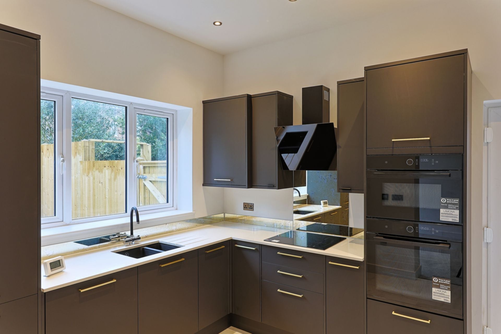 Flat Trinity Road in Folkestone and Hythe District
