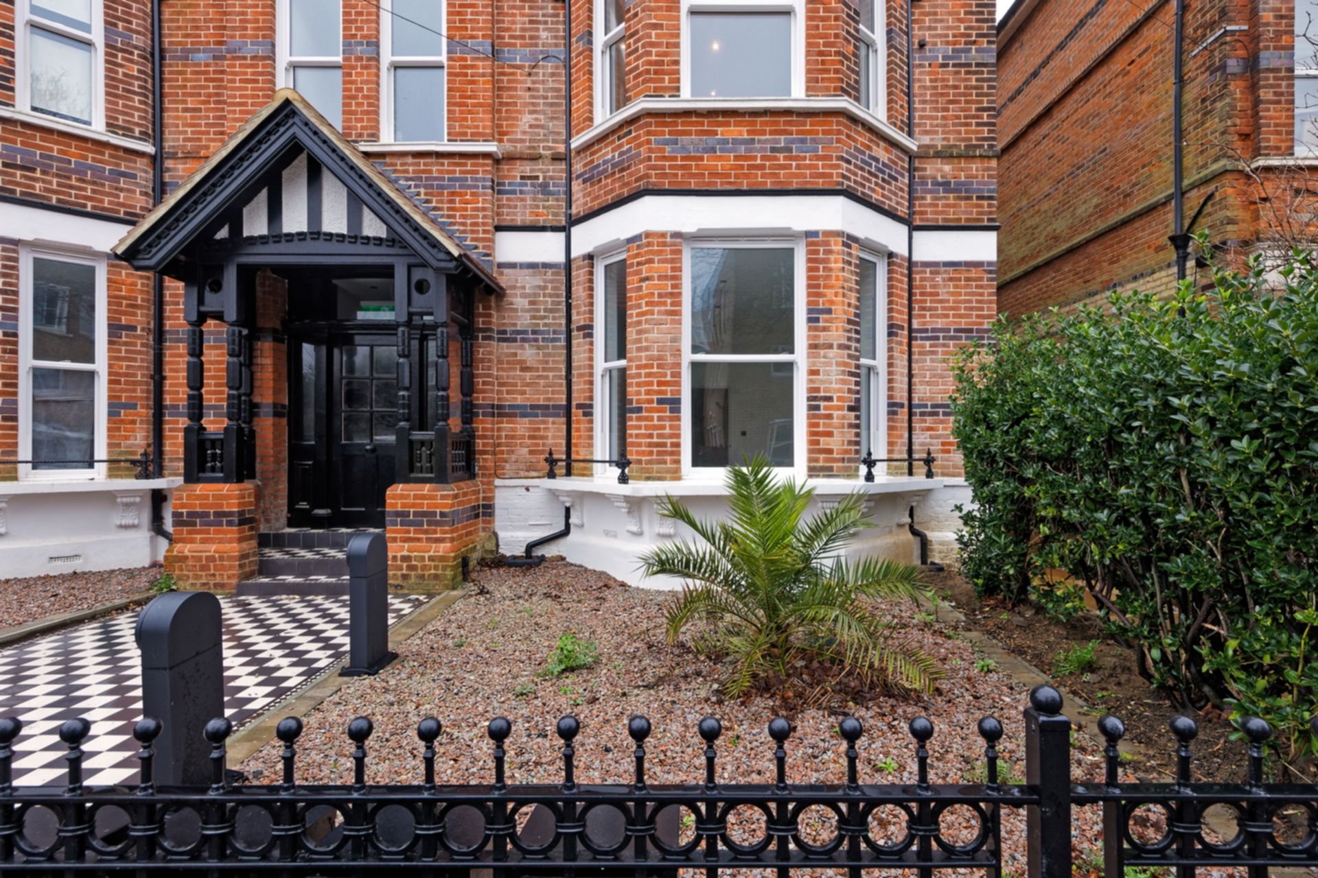 Flat Trinity Road in Folkestone and Hythe District