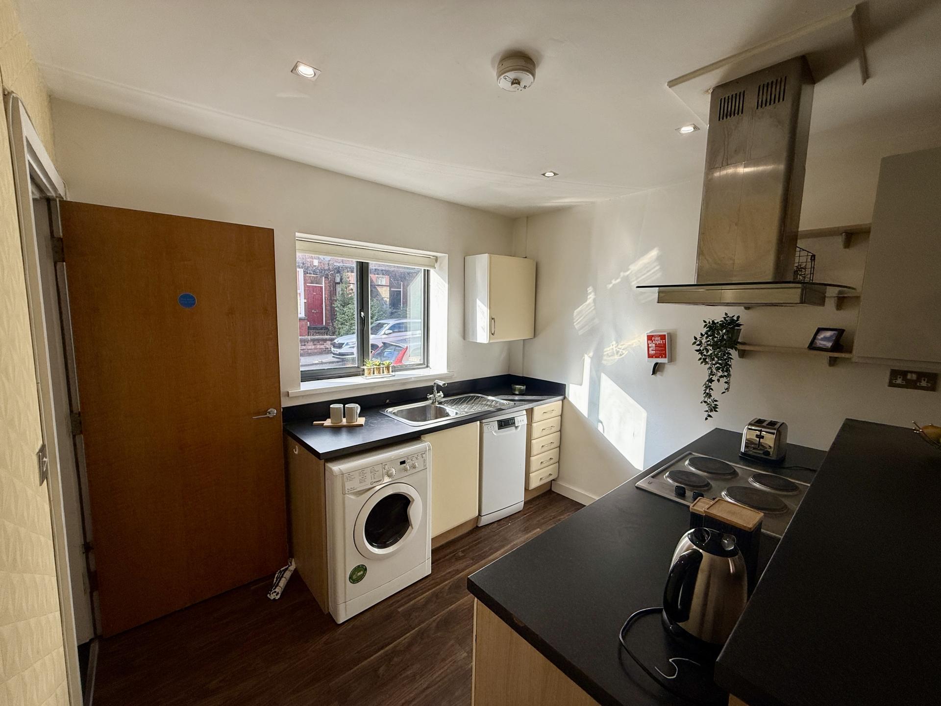 Flat Bentley Lane in Leeds