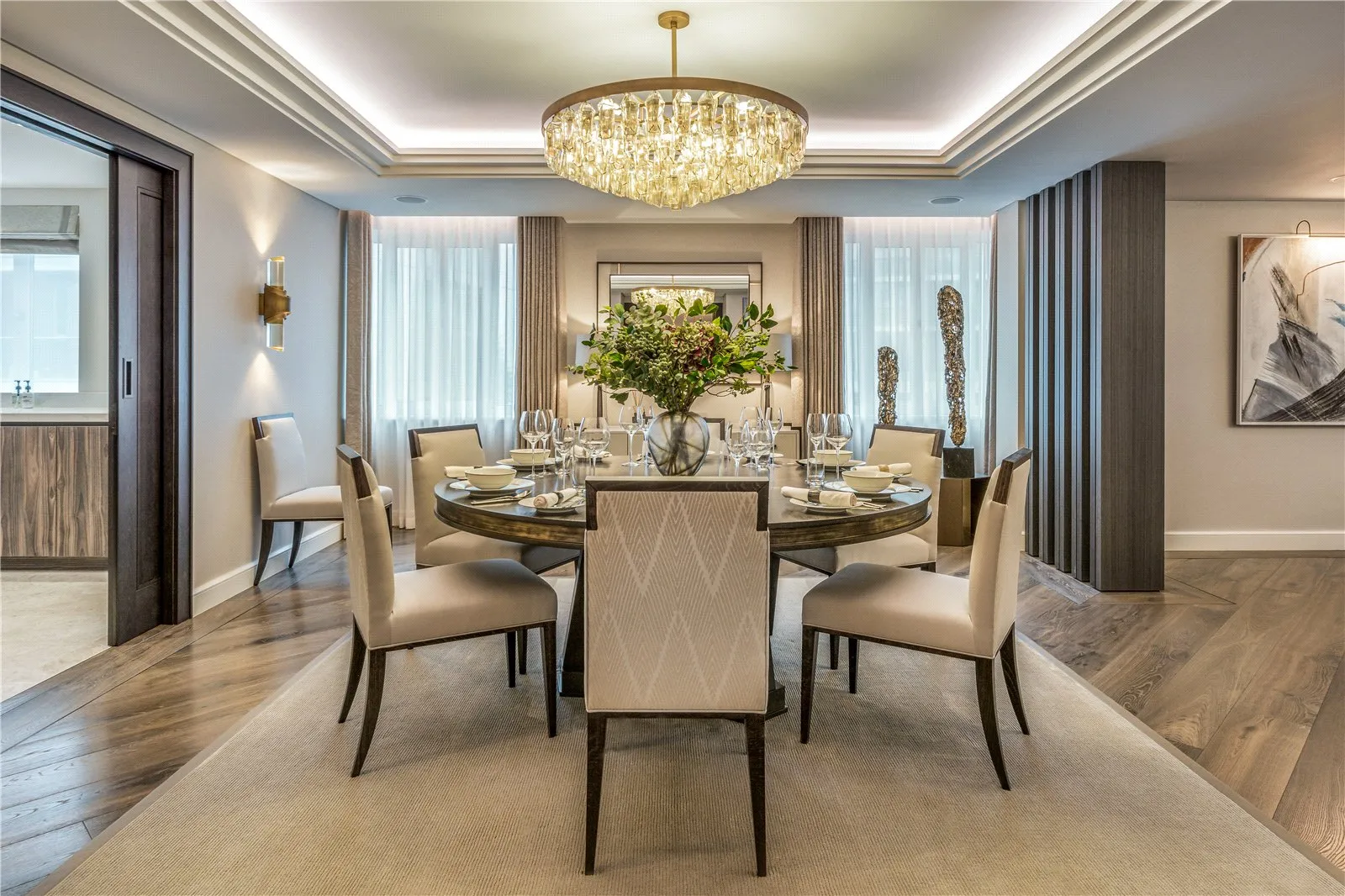 Flat Lancelot Place in City of Westminster