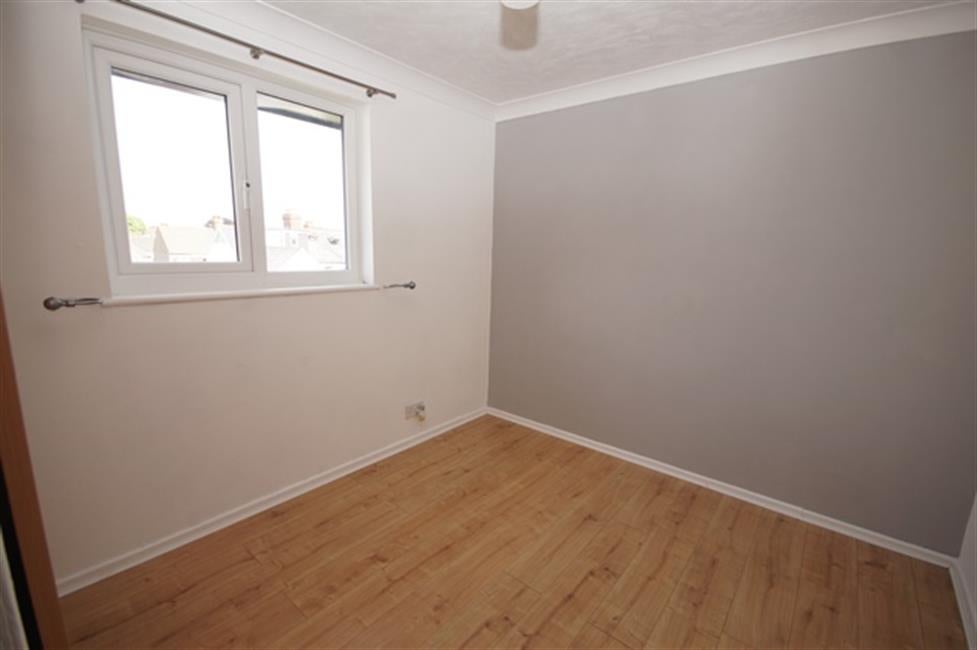 Flat Oxwich Close in Cardiff