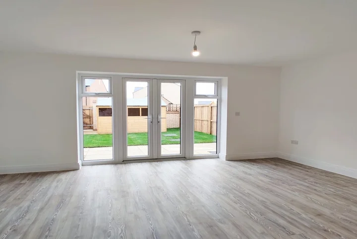 House Longsands Road in St. Neots