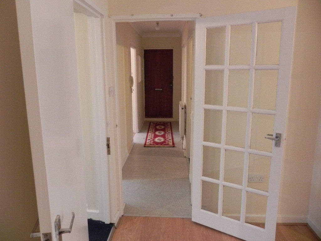 Flat Wainford Close in Greater London