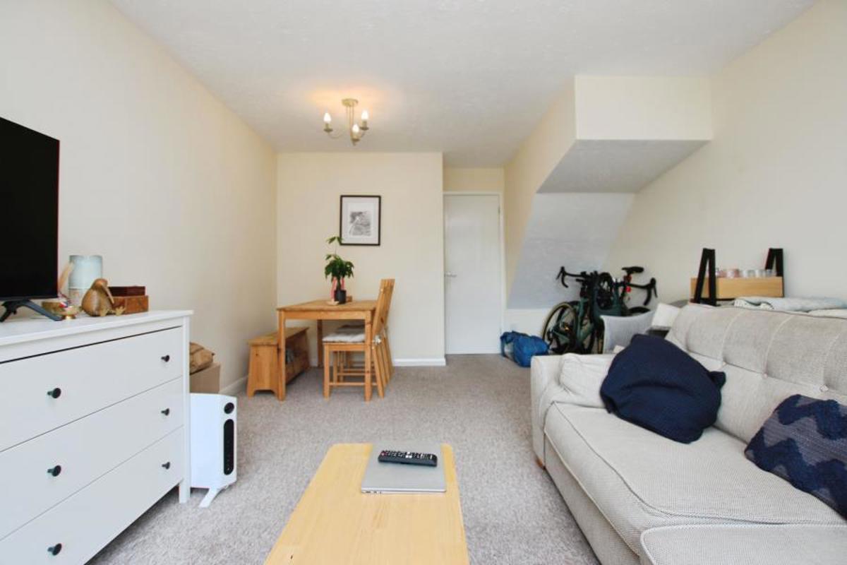 House Railton Jones Close in Stoke Gifford