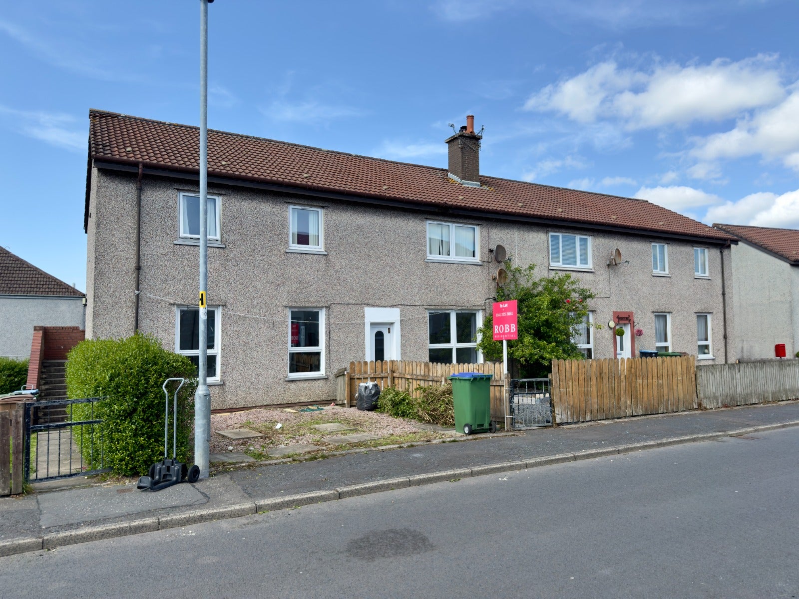 Flat Netherthird Road in Netherthird