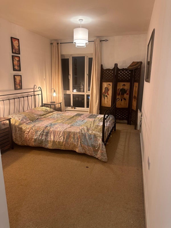 Flat Donato Drive in Greater London