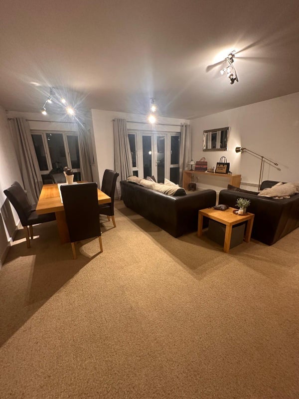 Flat Donato Drive in Greater London