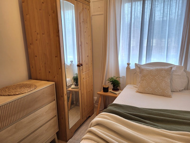 Room Duxfield Road in Newcastle upon Tyne
