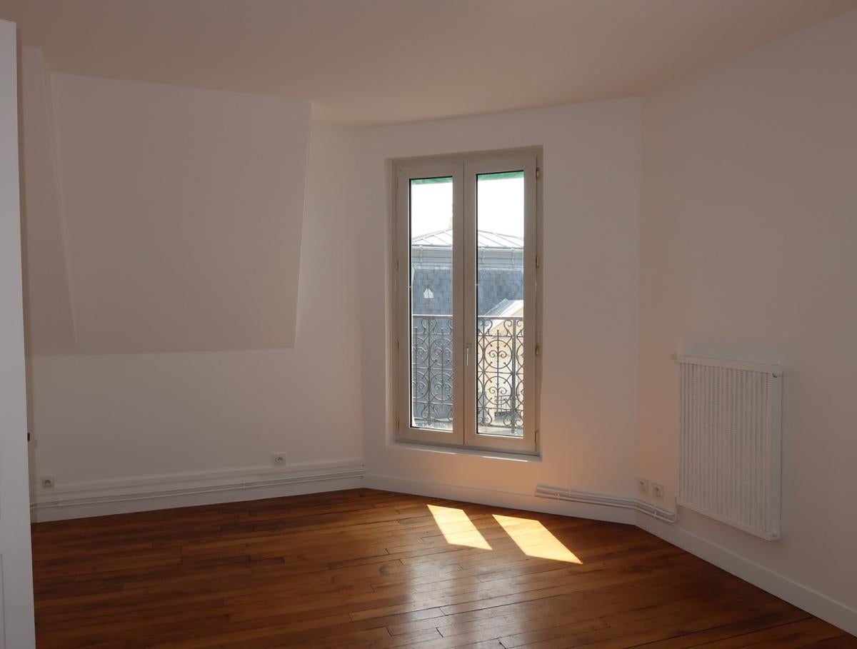 Appartement Rue Charles Leroy à Paris