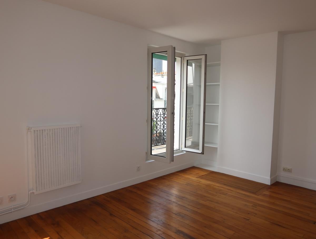 Appartement Rue Charles Leroy à Paris