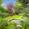 House Queen's Grove in Greater London