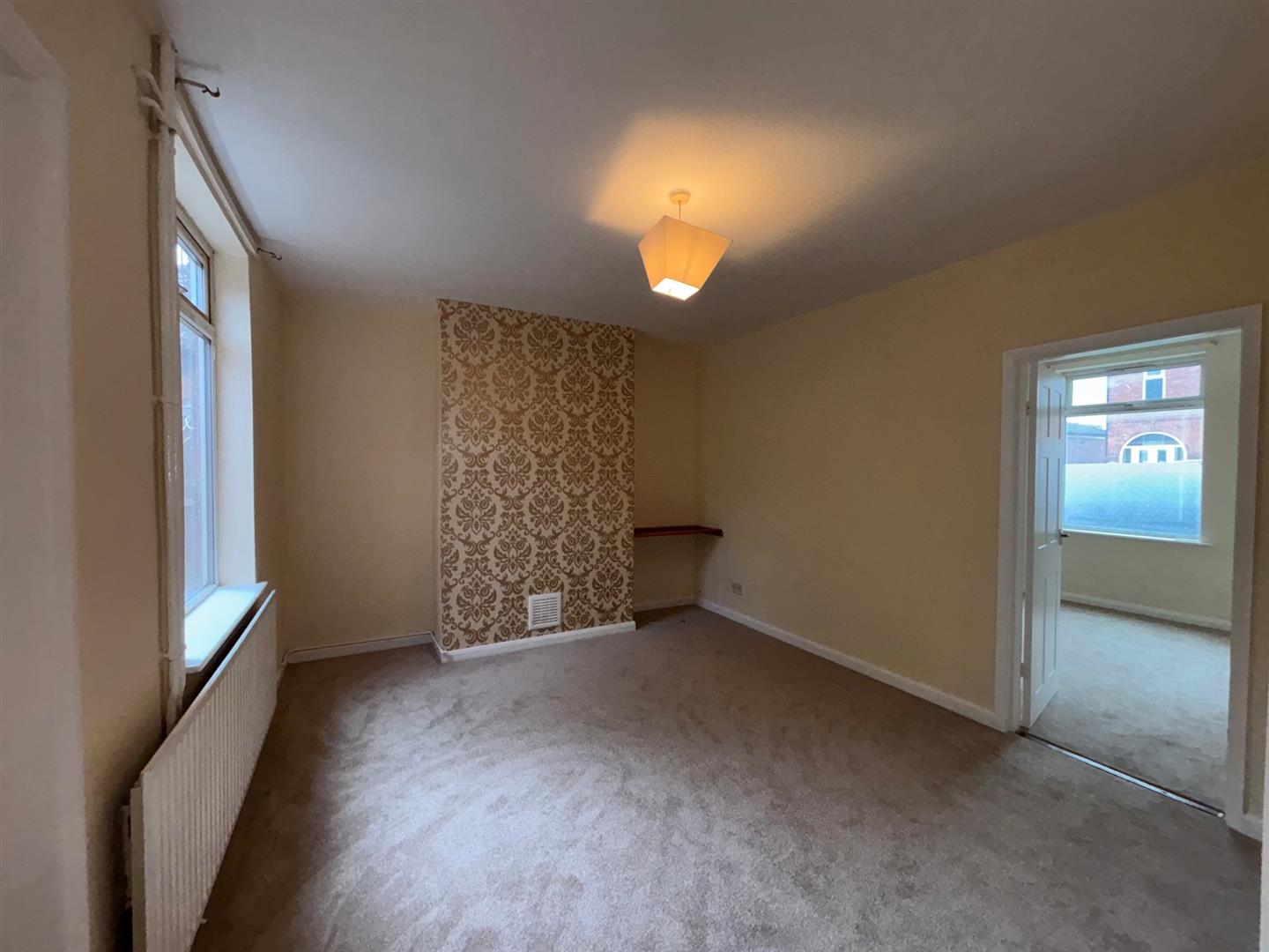 Flat Hawton Lane in Newark and Sherwood
