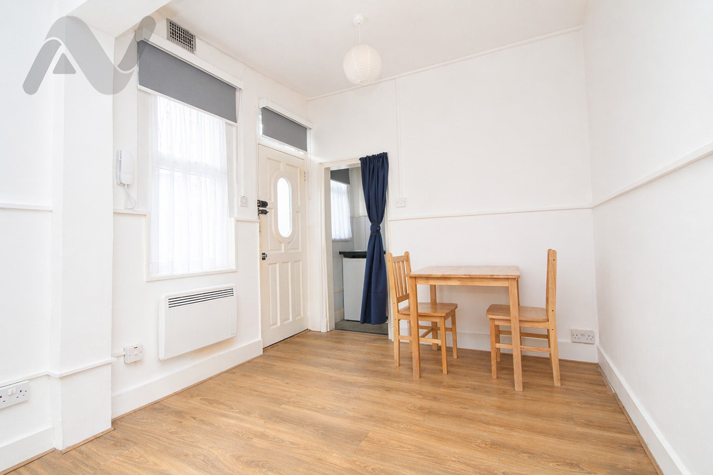 Flat Seven Sisters Road in Greater London