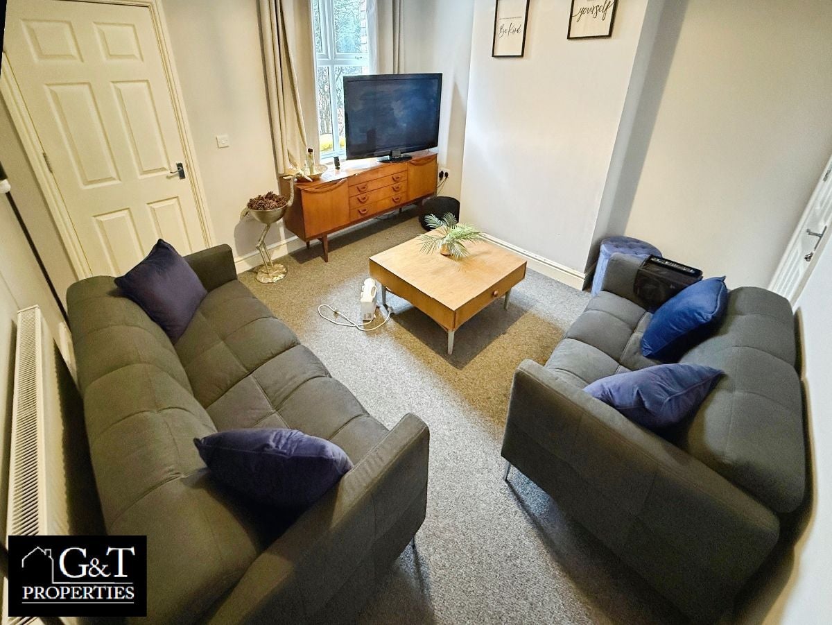 Flat Bromford Lane in Sandwell