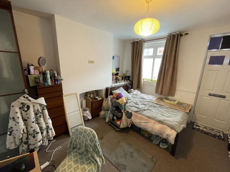 Room Leopold Road in Leicester