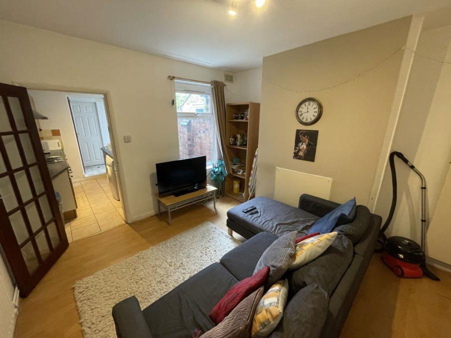 Room Leopold Road in Leicester