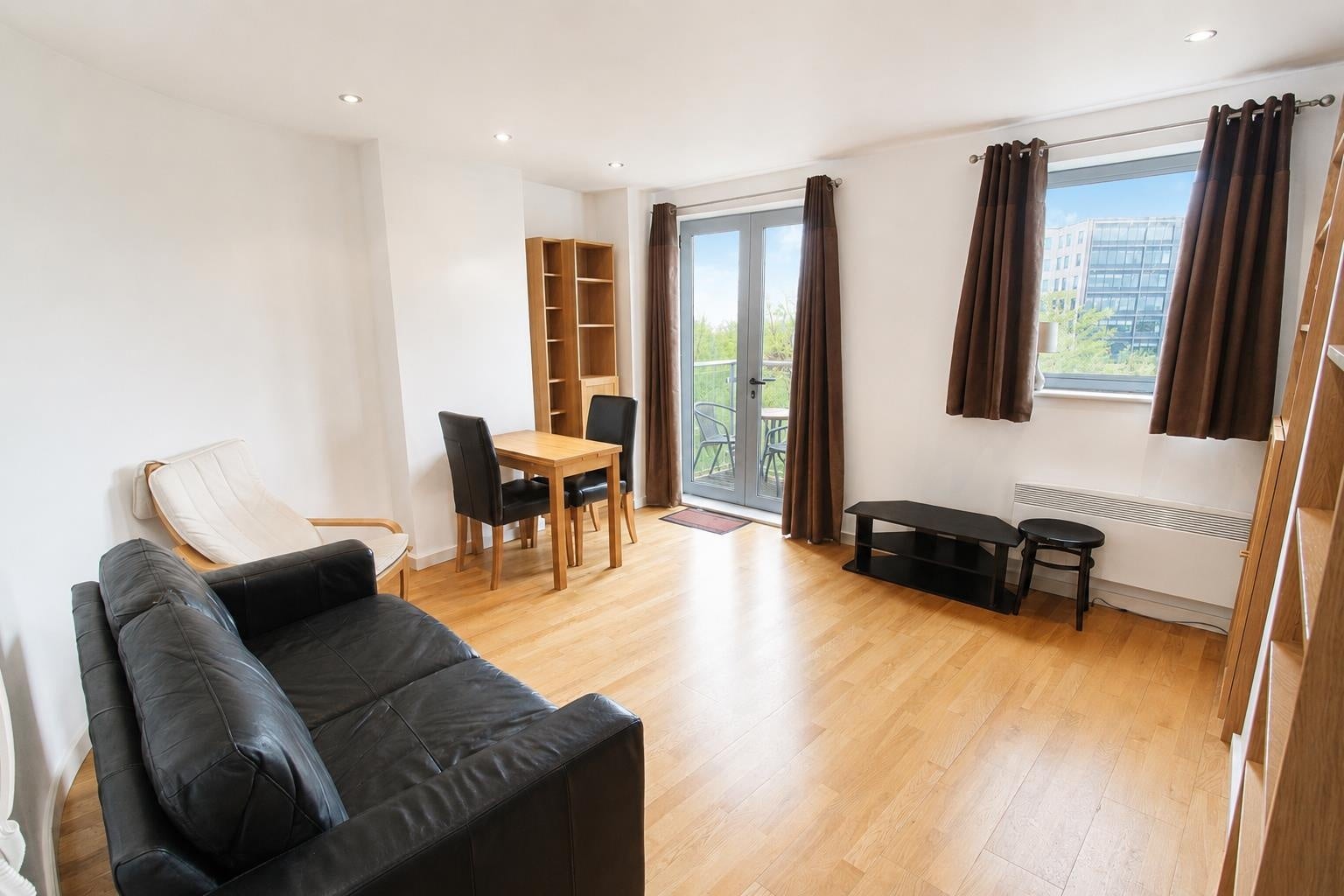 Flat Gotts Road in Leeds