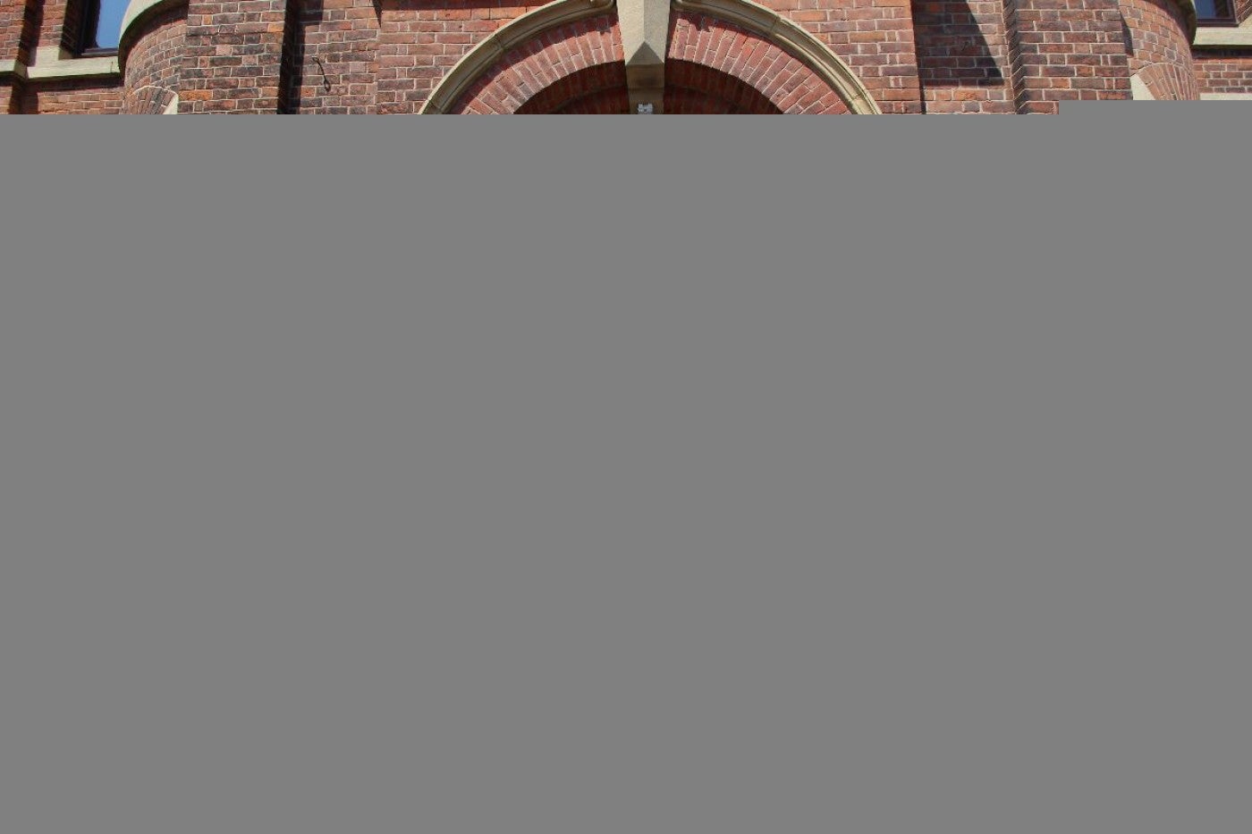 Flat Adelphi Place in Preston