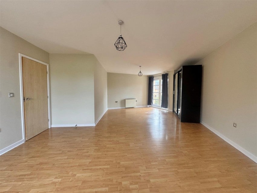 Flat Martins Court in York