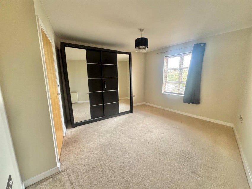 Flat Martins Court in York