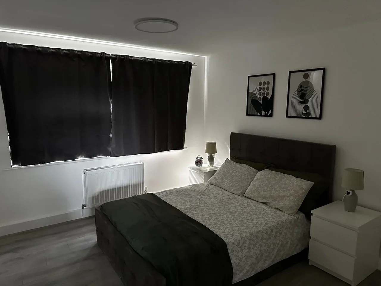 Flat Selhurst Road in Greater London