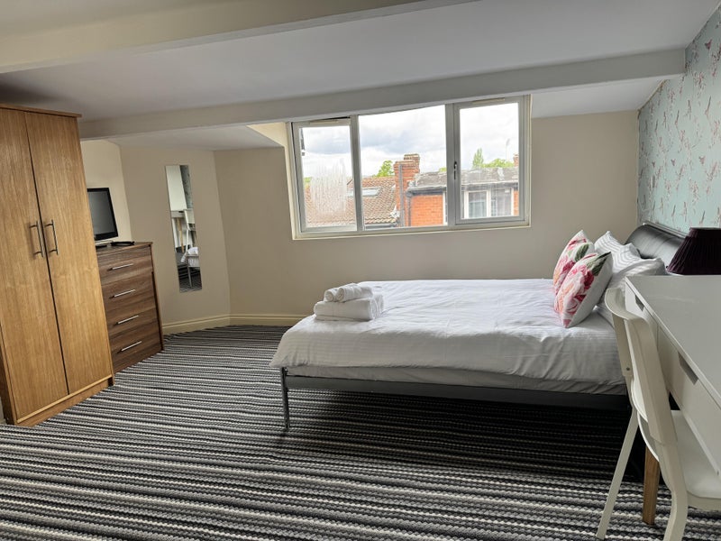 Room Back Richmond Mount in Leeds