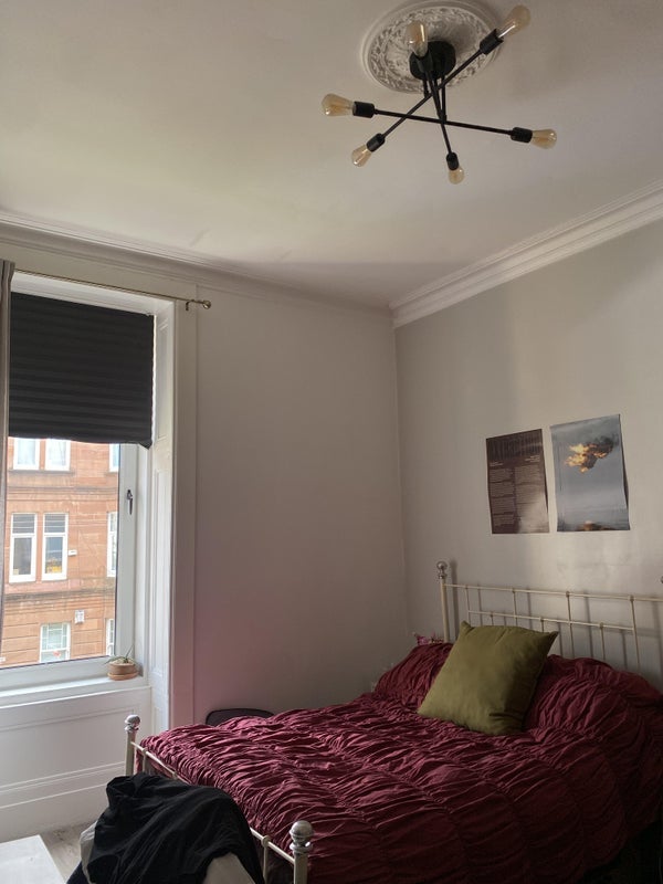 Room Deanston Drive in Glasgow