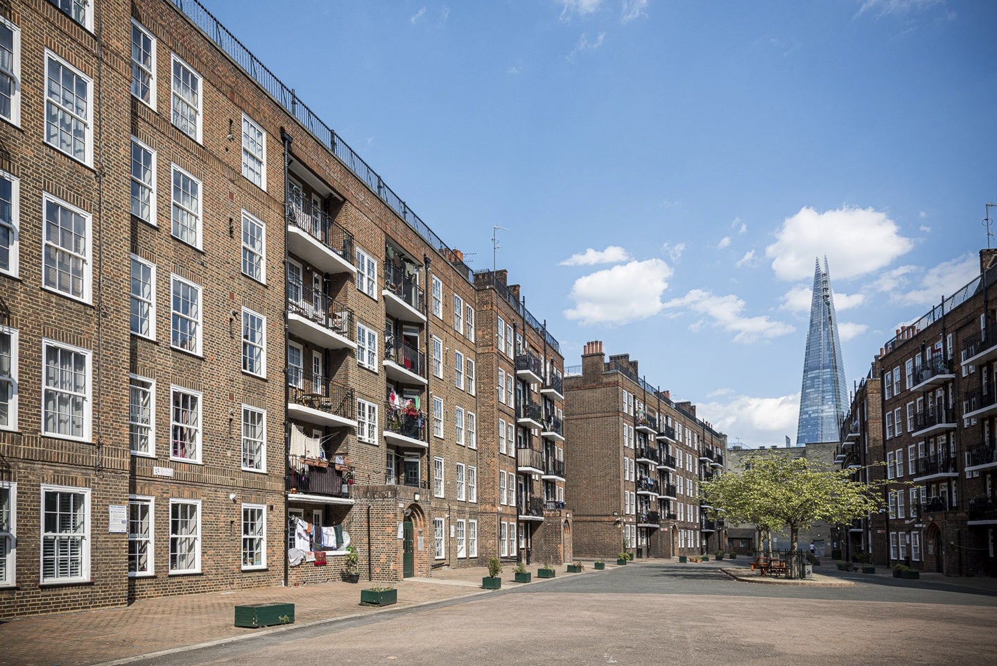 Flat Park Street in Greater London