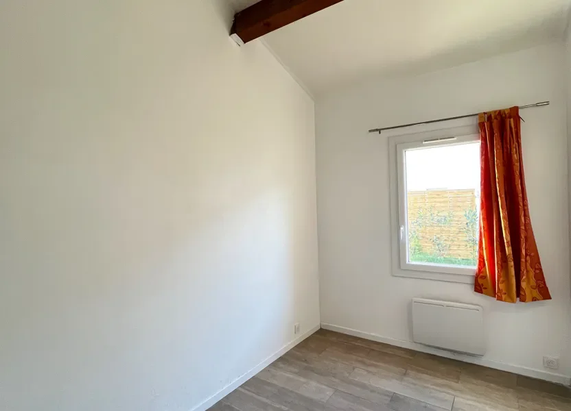 Maison D 4 à Oraison