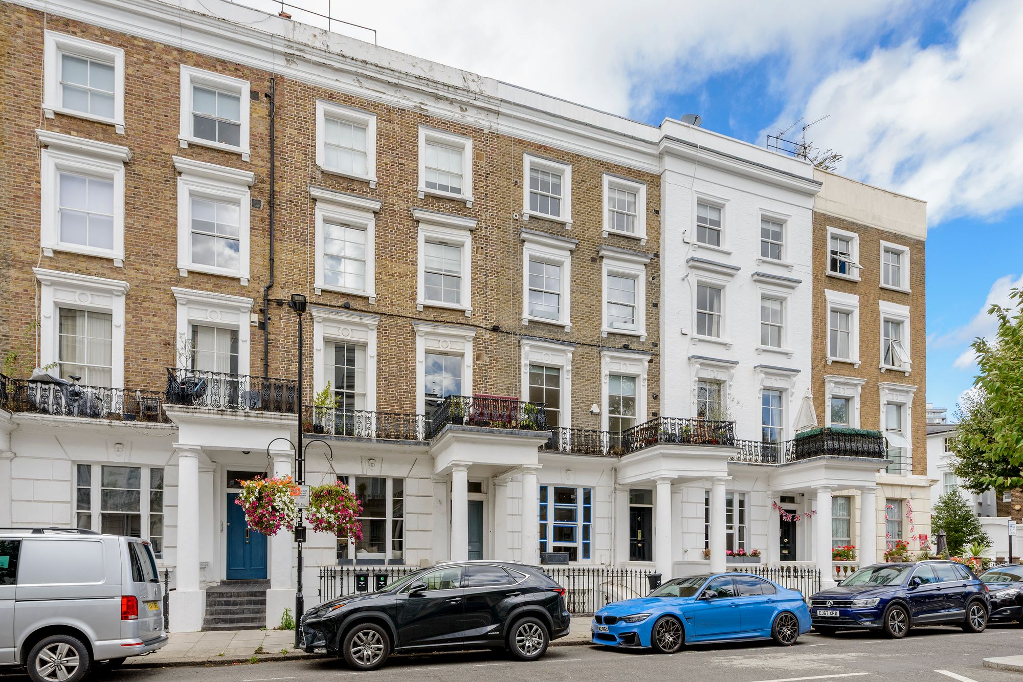 Flat Fellows Road in Greater London