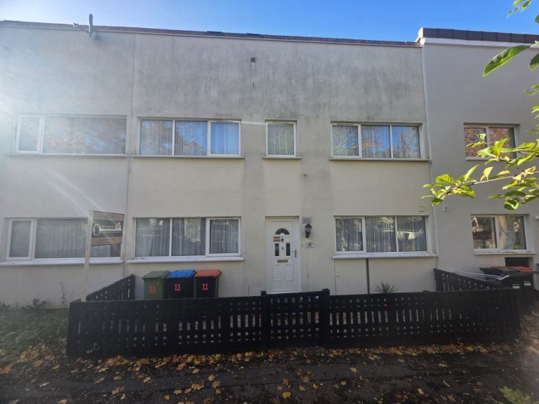 Flat Garraways in Milton Keynes