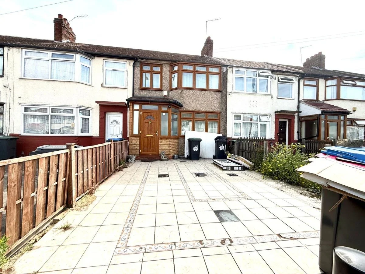 House Nightingale Road in Greater London