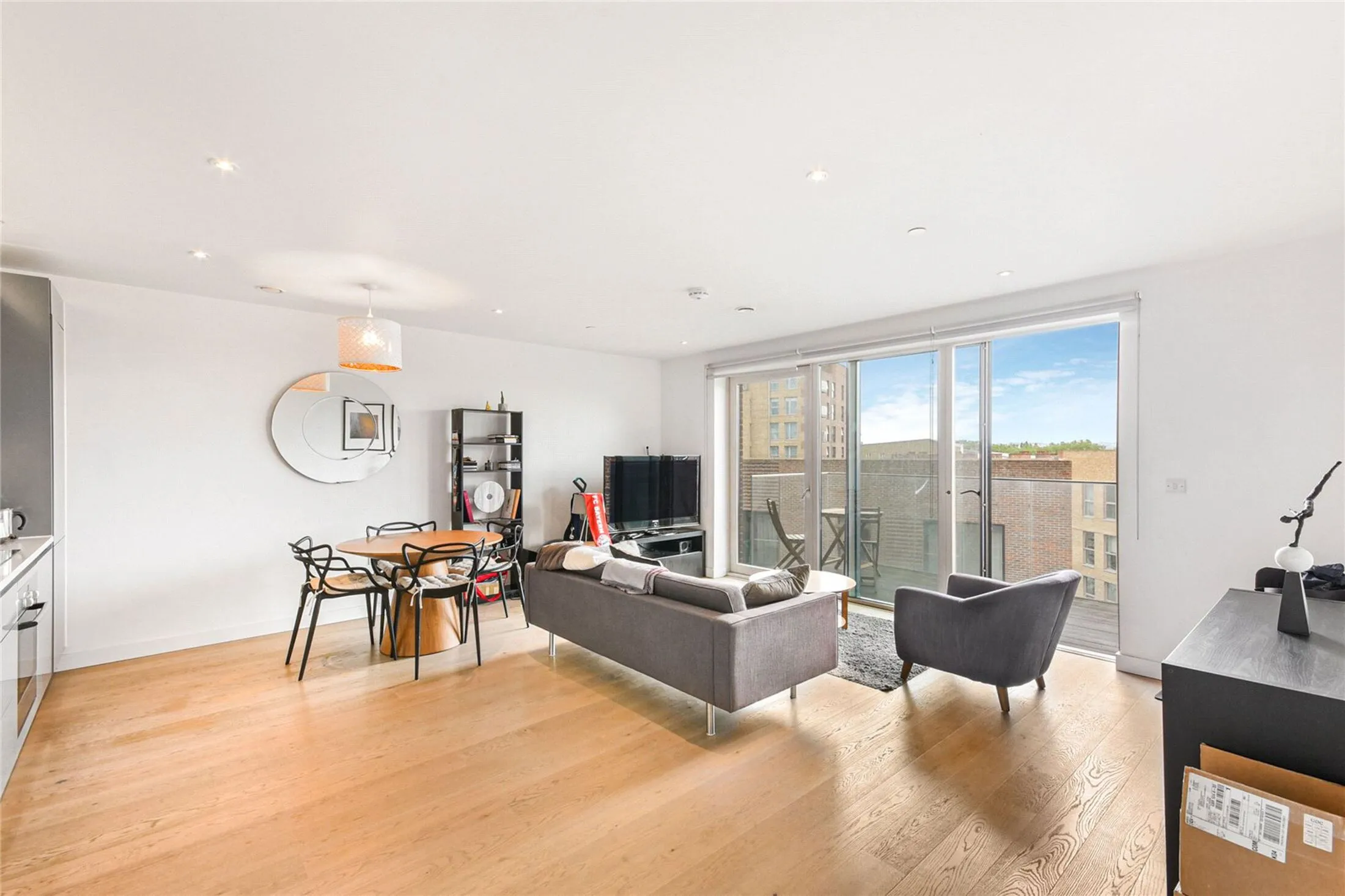 Flat Victory Place in Greater London