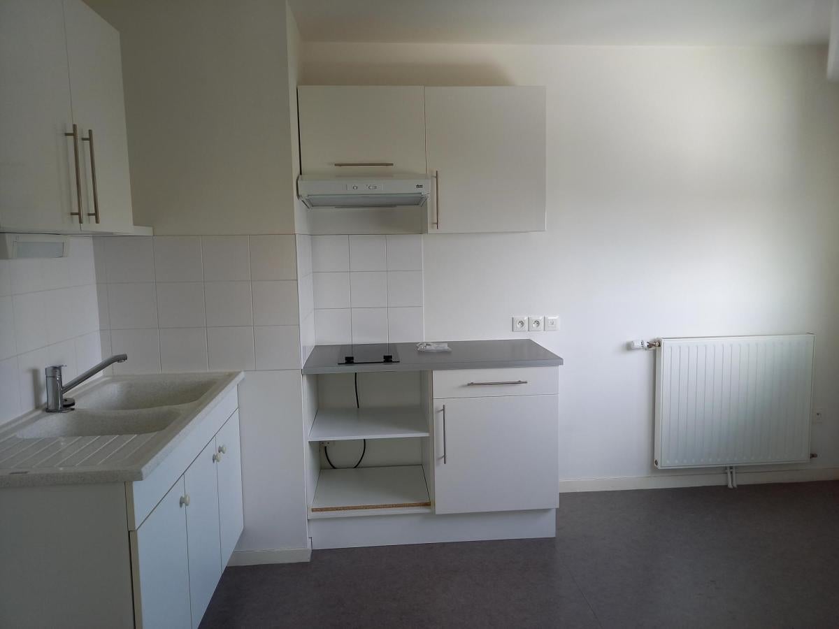 Flat Rue Thomas Narcejac in Nantes
