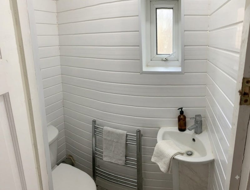 Room Brushfield Street in City of London