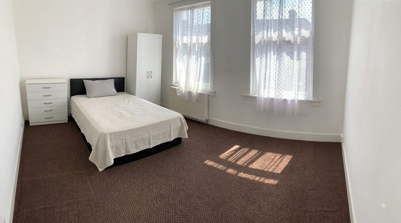 Room Brushfield Street in City of London