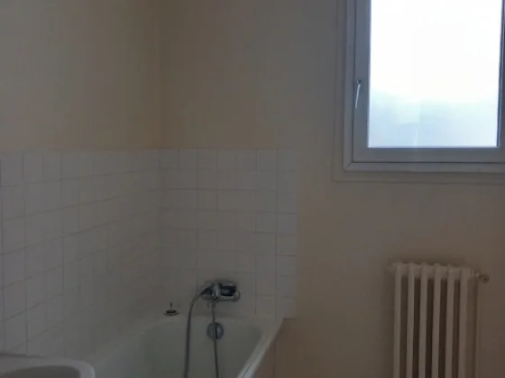 Flat Rue des Quatre Vents in Autun