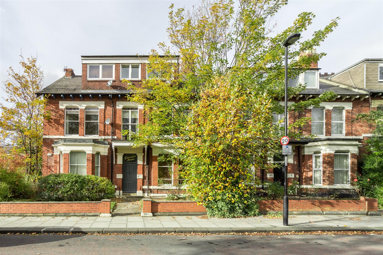 Flat Queens Road in Newcastle upon Tyne