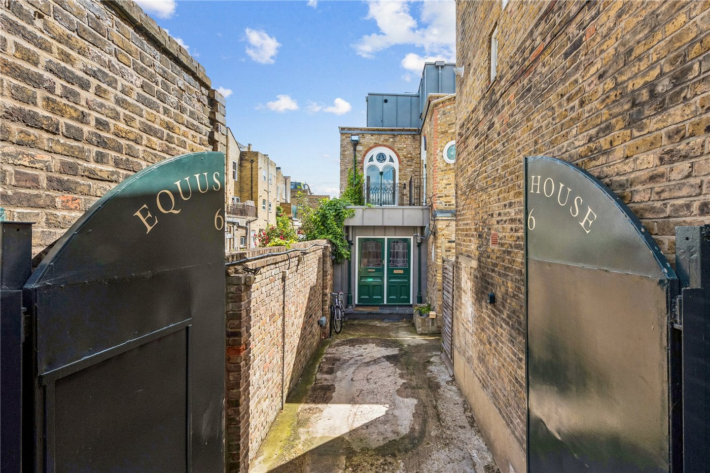 House Barbauld Road in Greater London