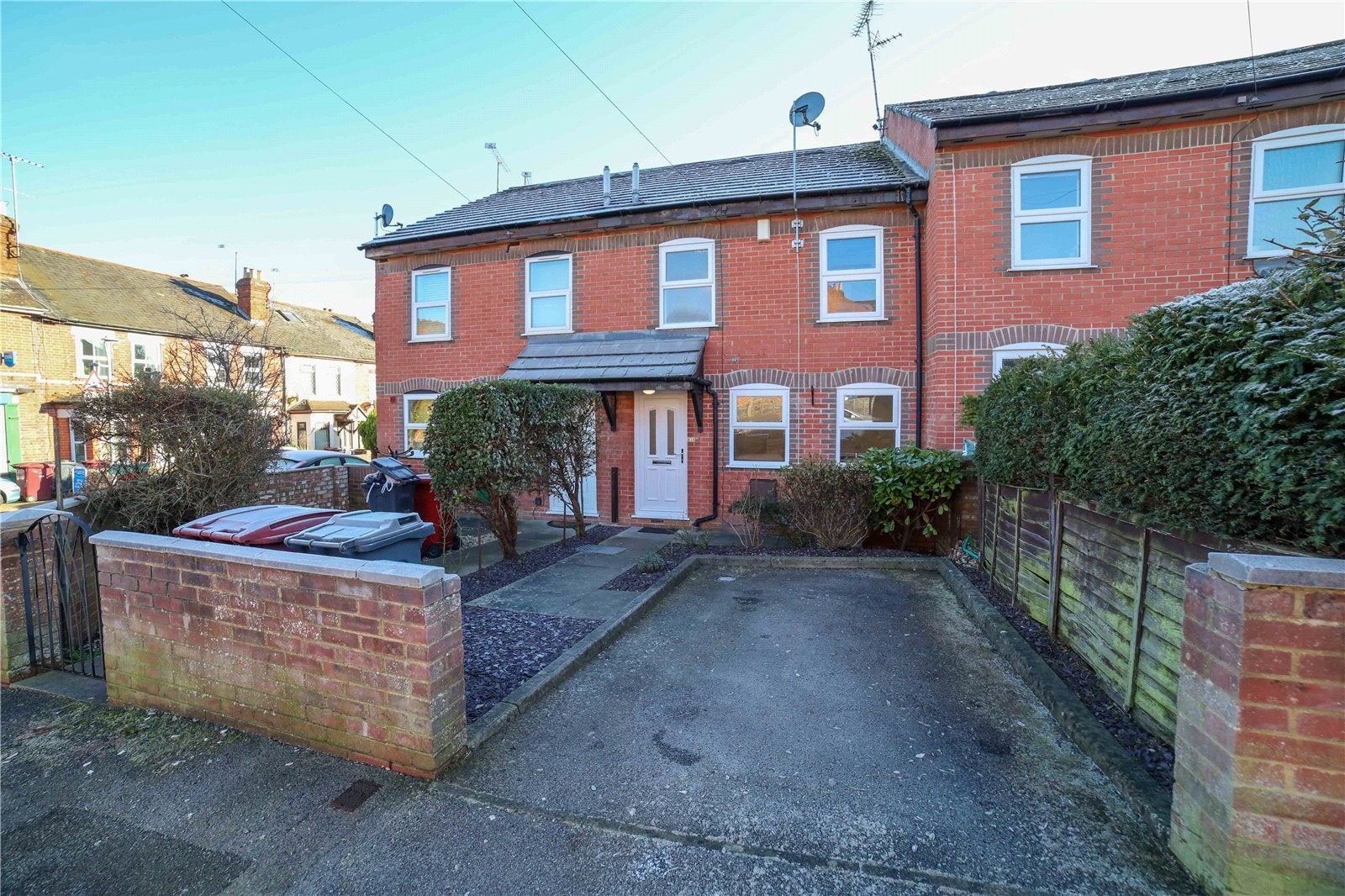 House Shaftesbury Road in Reading