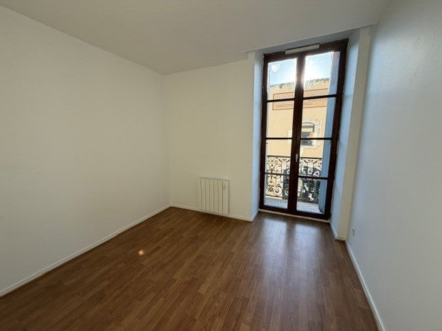 Flat Rue Thurot in Nuits-Saint-Georges