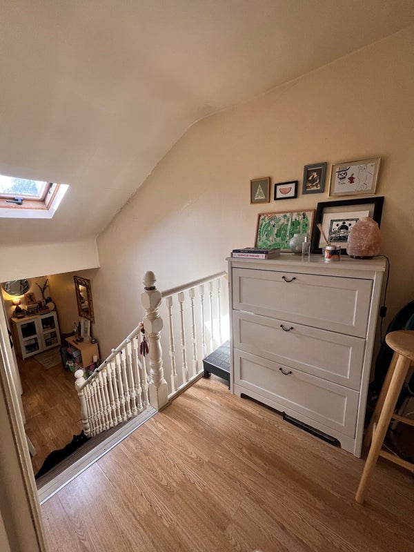 Room Lordship Lane in Greater London