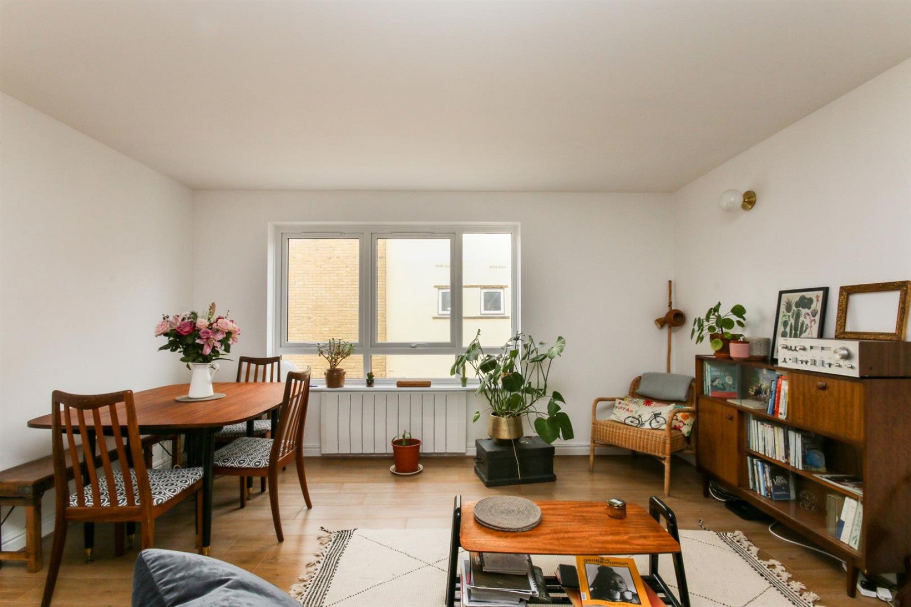 Flat Sussex Way in Greater London