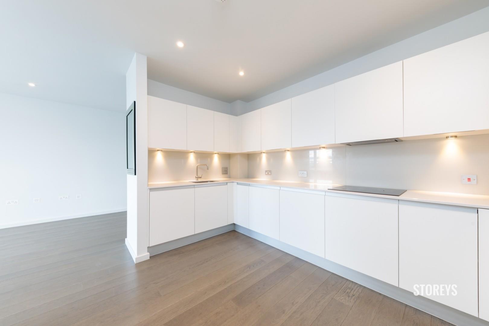 Flat York Way in London
